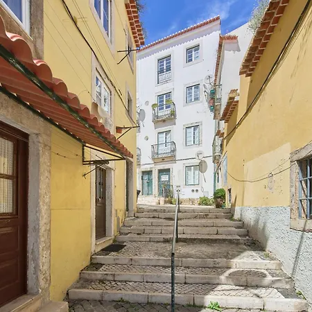 Alfama Heart, Walk Everywhere W Ac, By Timecooler * ליסבון